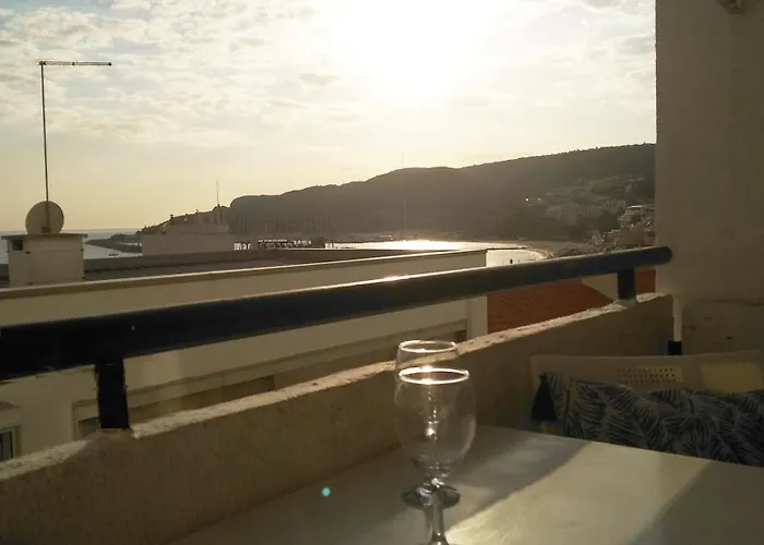 Vakantiehuis Beachside Sunny Balcony *