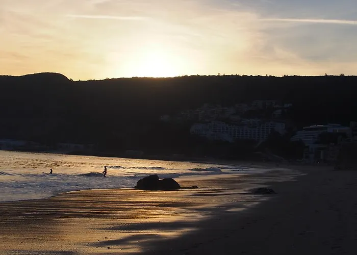 Beachside Sunny Balcony Sesimbra