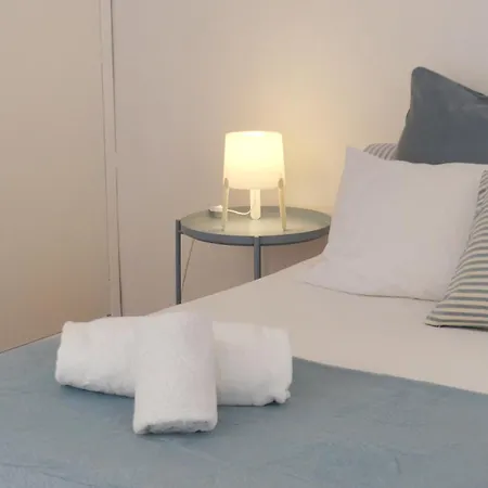 度假居 Beachside Sunny Balcony