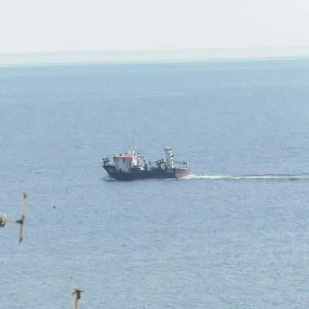 Beachside Sunny Balcony