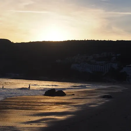 Beachside Sunny Balcony Sesimbra